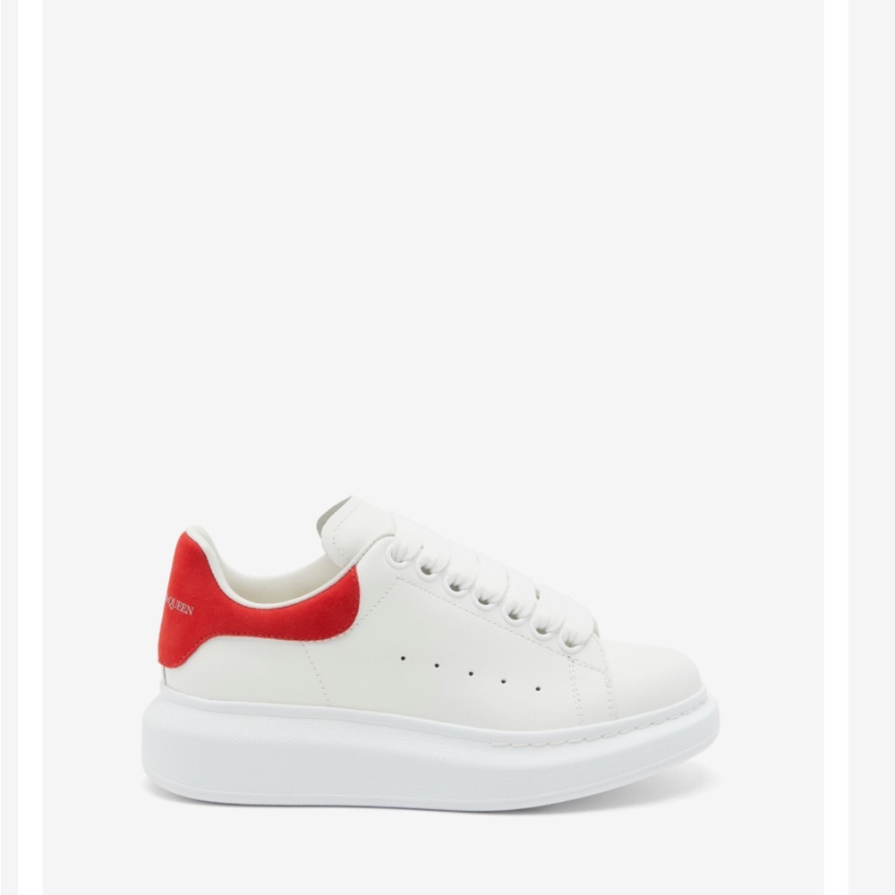 Alexander McQueen Women's Oversized Sneaker in White/lust Red